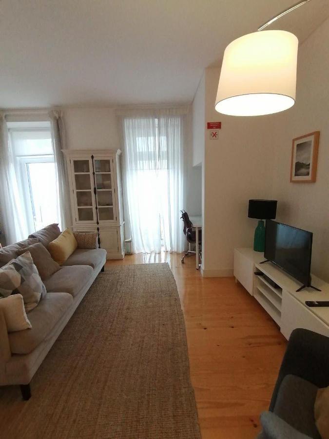 ALTIDO Elegant City Deluxe Apartment&ALTIDO Luxurious 3-bedroom Apt with Terrace in Intendente Lissabon Buitenkant foto