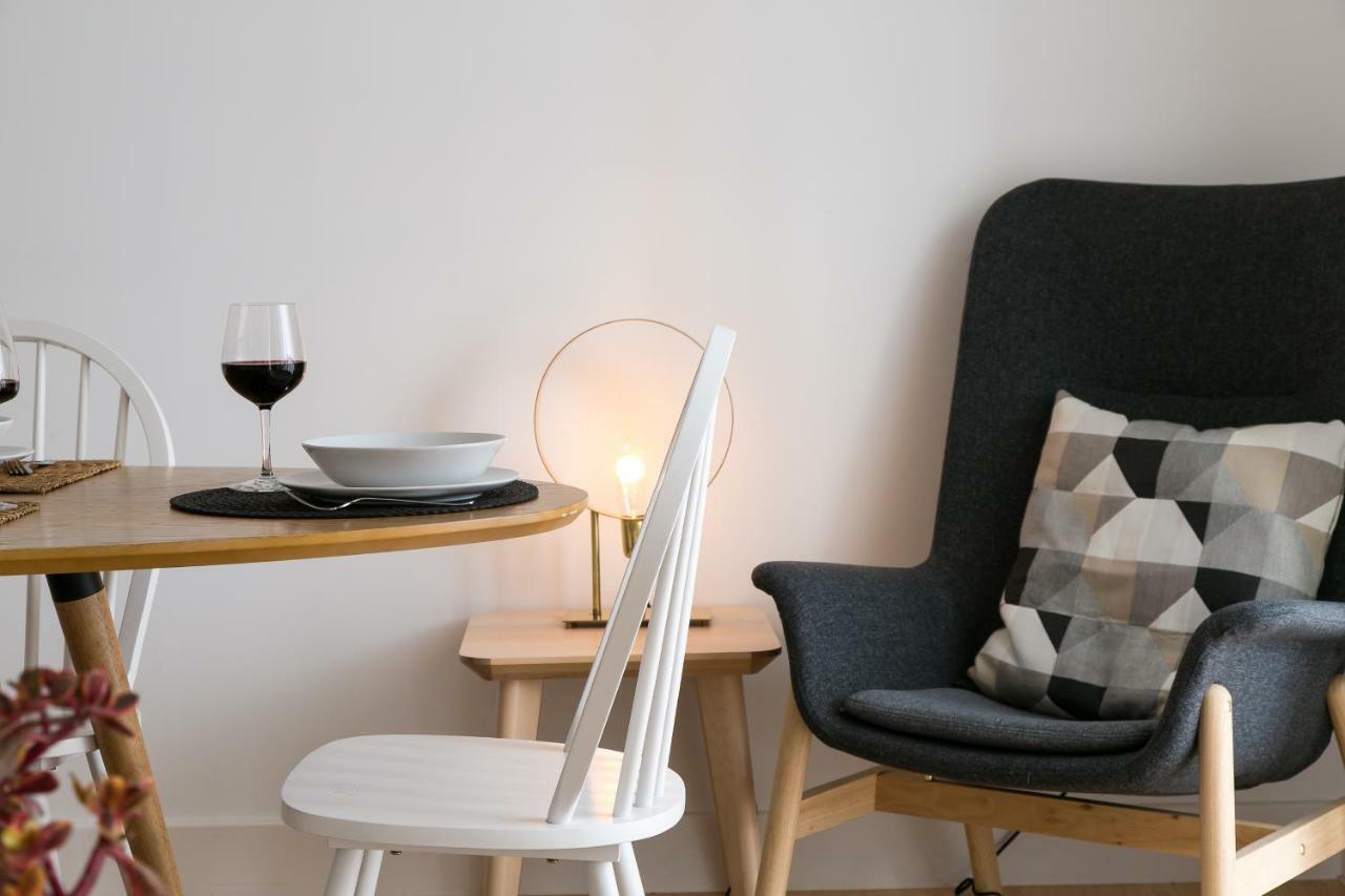 ALTIDO Elegant City Deluxe Apartment&ALTIDO Luxurious 3-bedroom Apt with Terrace in Intendente Lissabon Buitenkant foto