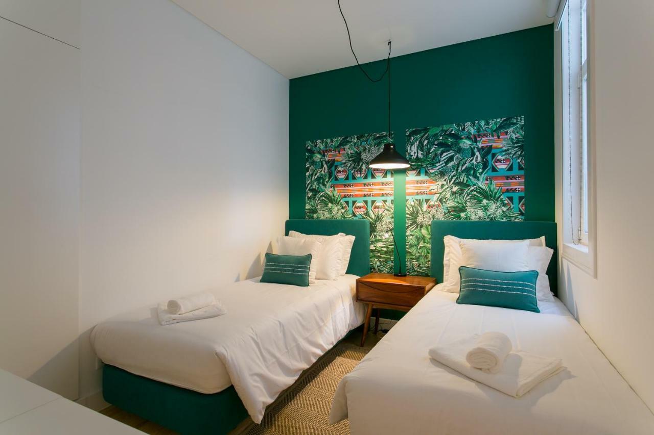ALTIDO Elegant City Deluxe Apartment&ALTIDO Luxurious 3-bedroom Apt with Terrace in Intendente Lissabon Buitenkant foto