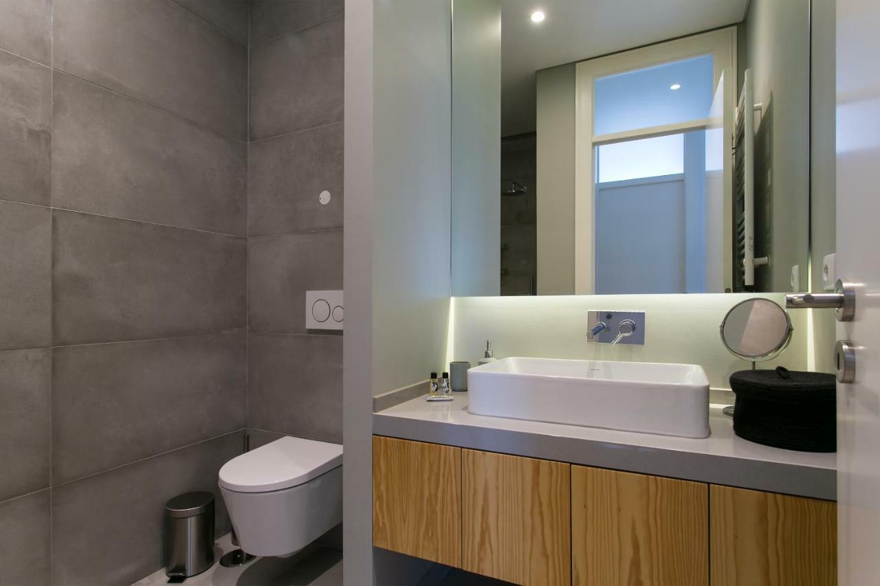 ALTIDO Elegant City Deluxe Apartment&ALTIDO Luxurious 3-bedroom Apt with Terrace in Intendente Lissabon Buitenkant foto