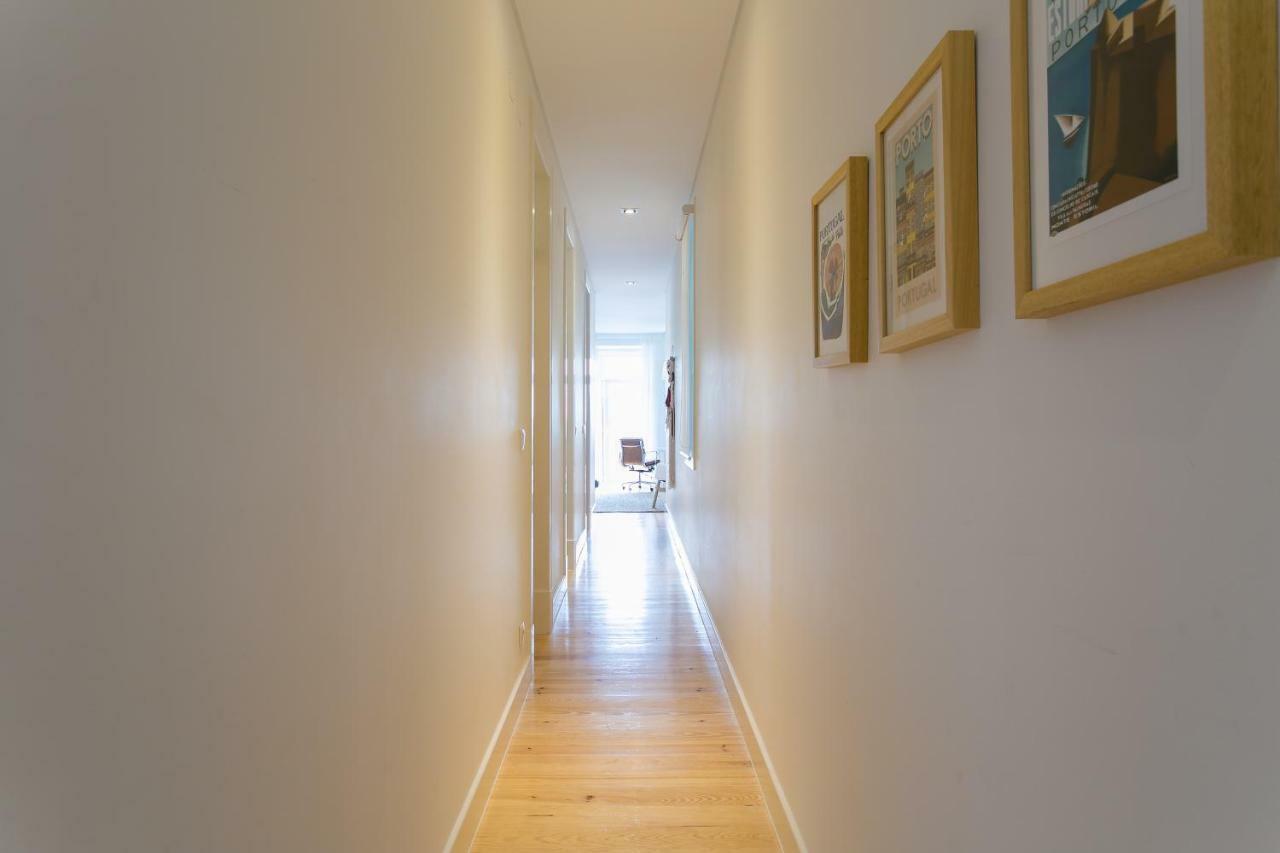 ALTIDO Elegant City Deluxe Apartment&ALTIDO Luxurious 3-bedroom Apt with Terrace in Intendente Lissabon Buitenkant foto