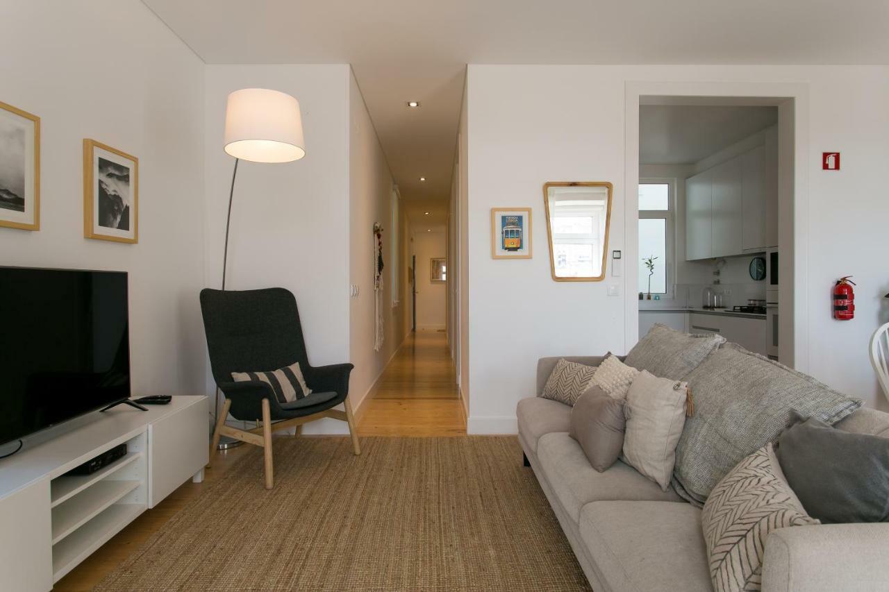 ALTIDO Elegant City Deluxe Apartment&ALTIDO Luxurious 3-bedroom Apt with Terrace in Intendente Lissabon Buitenkant foto