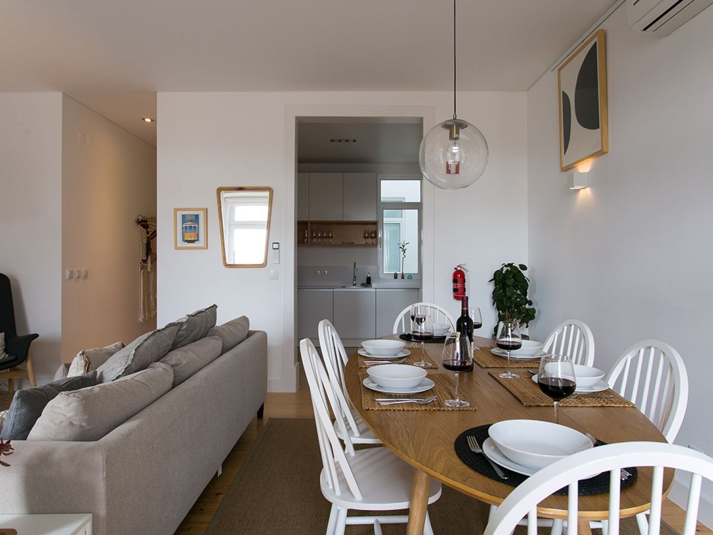 ALTIDO Elegant City Deluxe Apartment&ALTIDO Luxurious 3-bedroom Apt with Terrace in Intendente Lissabon Buitenkant foto