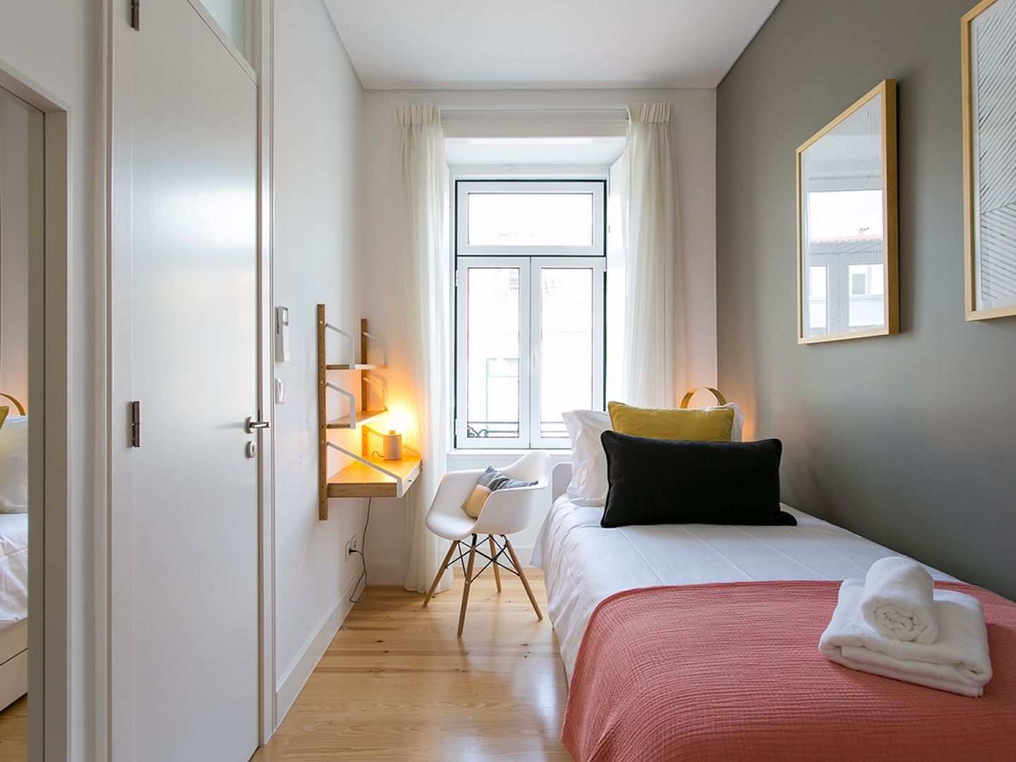 ALTIDO Elegant City Deluxe Apartment&ALTIDO Luxurious 3-bedroom Apt with Terrace in Intendente Lissabon Buitenkant foto