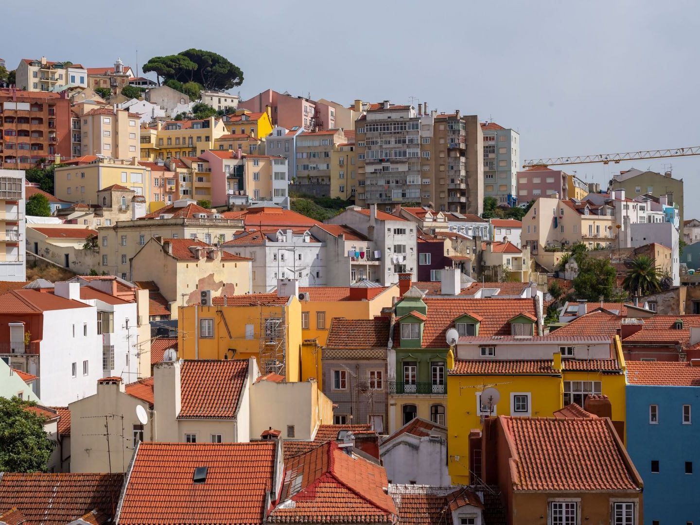 ALTIDO Elegant City Deluxe Apartment&ALTIDO Luxurious 3-bedroom Apt with Terrace in Intendente Lissabon Buitenkant foto